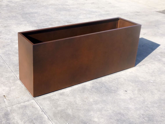 fioriera-zincata-con-verniciatura-effett-corten